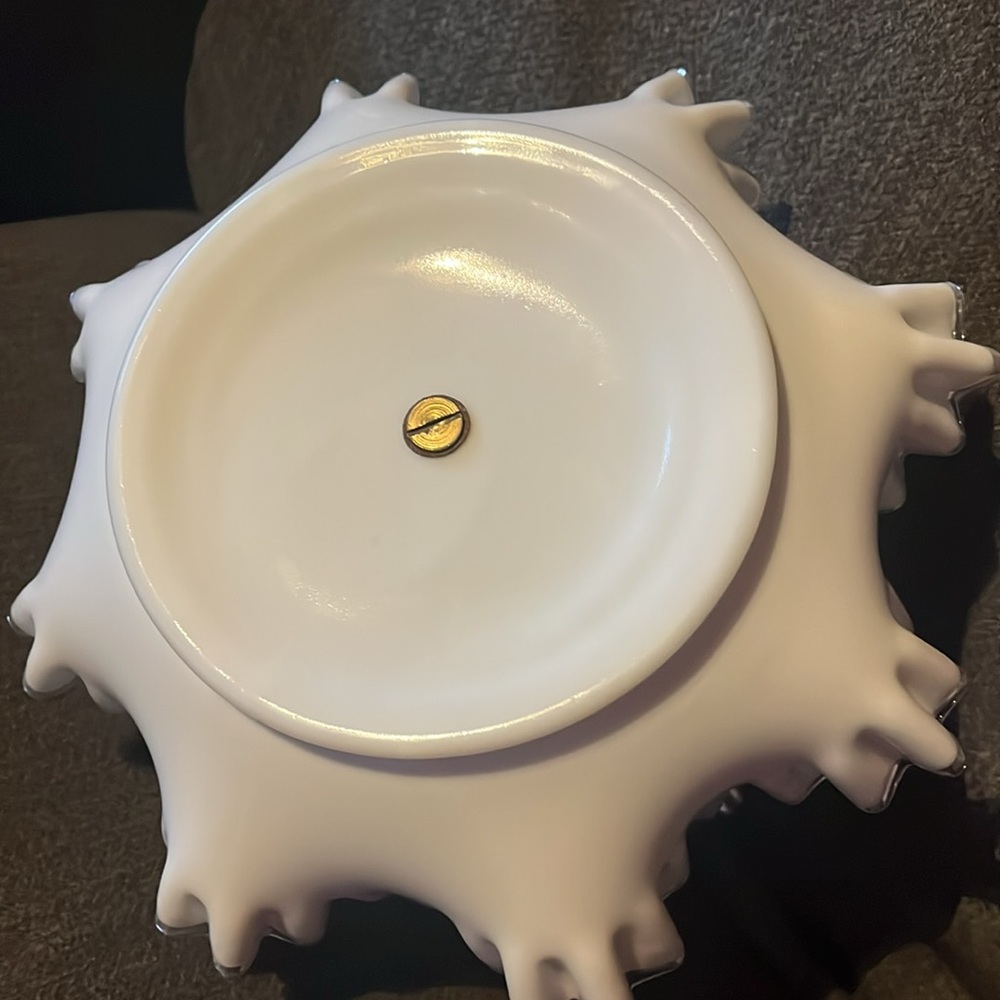 Fenton White Two-Tier Ruffled Stand Silver Crest - Picture 3 of 6